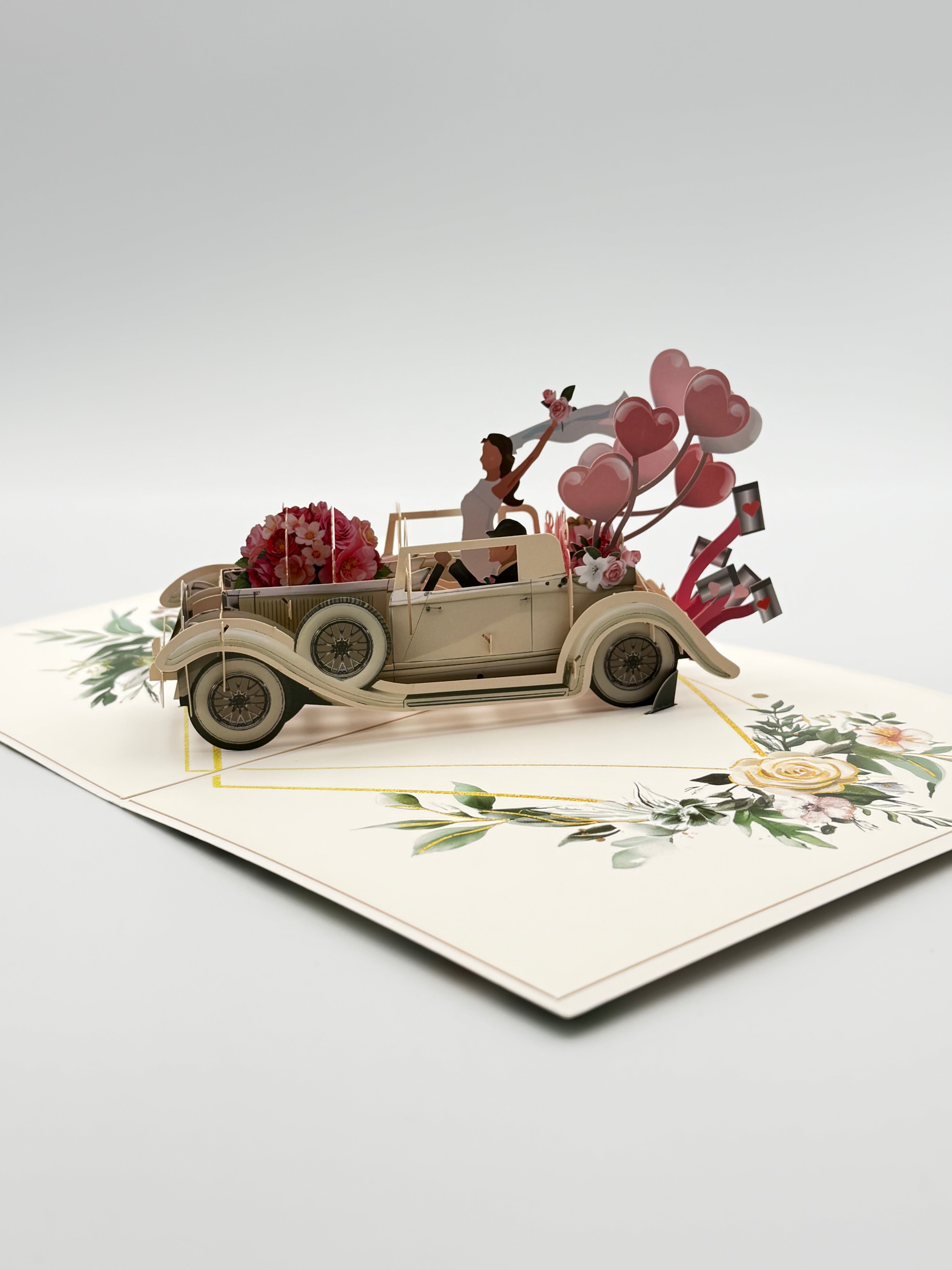 Just Married Vintage Car 3D Pop-Up Greeting Card